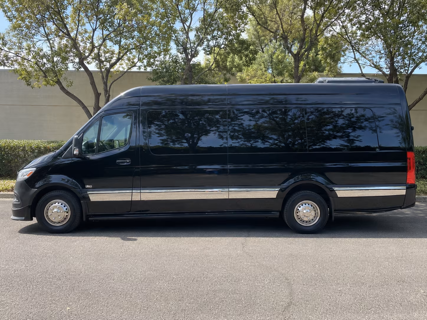 Miami School Event & Field Trip Transportation